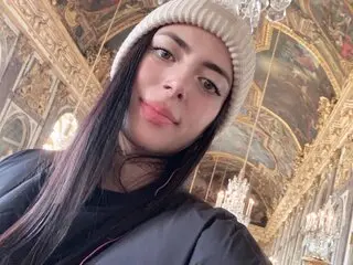 Real MavisAmane